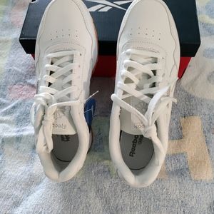 Reebok Women's CL Harman run S sneaker